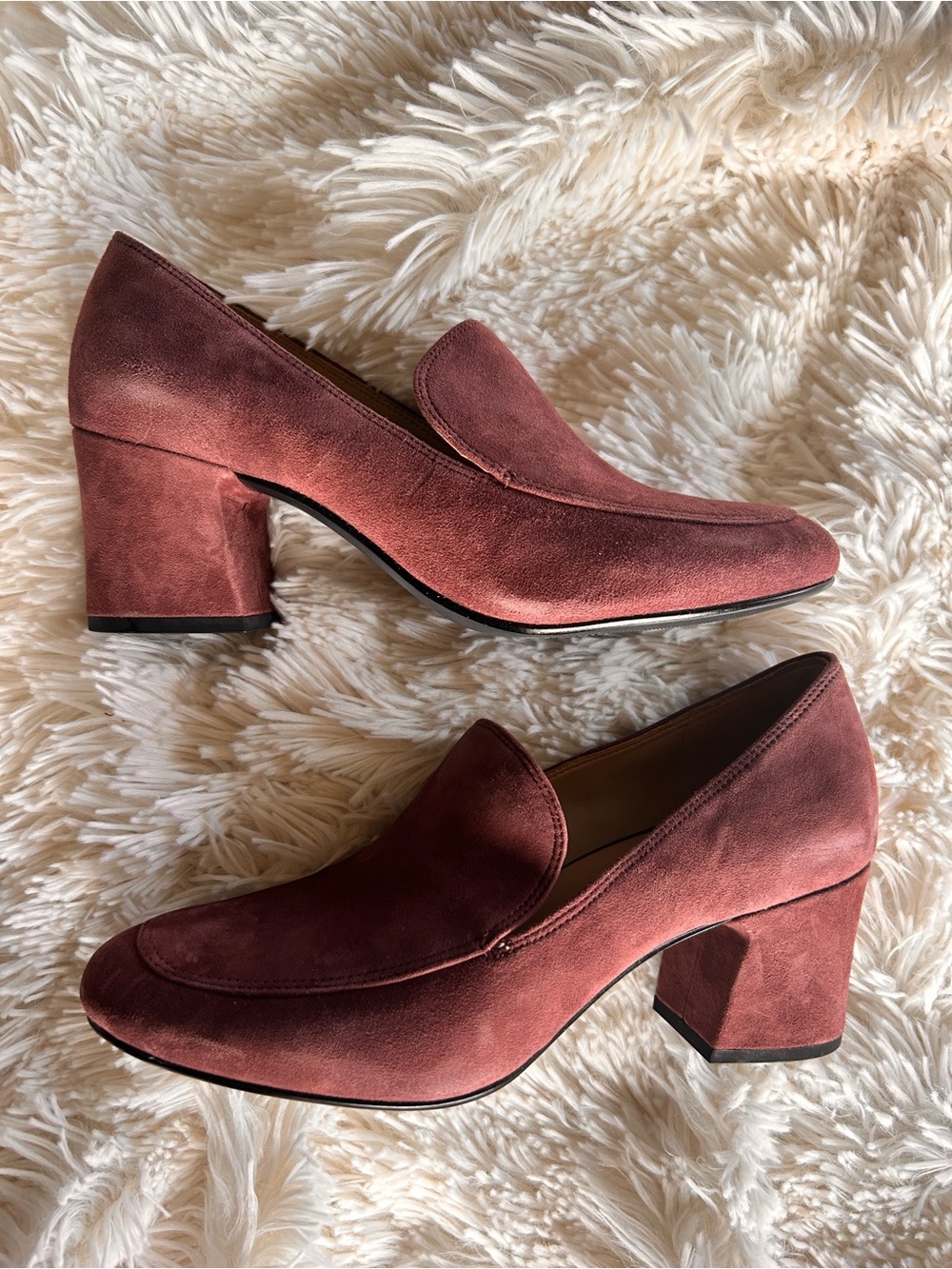 Naturalizer Dany Light Wine Suede Block Heeled Loafer NWOT - Size 8.5